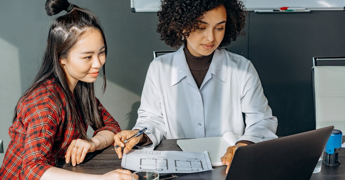 entdecken sie inspirierende erfolgsgeschichten von frauen in der geschäftswelt, die barrieren durchbrechen, führungsrollen übernehmen und innovative unternehmen gründen. lassen sie sich von ihren erfahrungen und strategien motivieren!