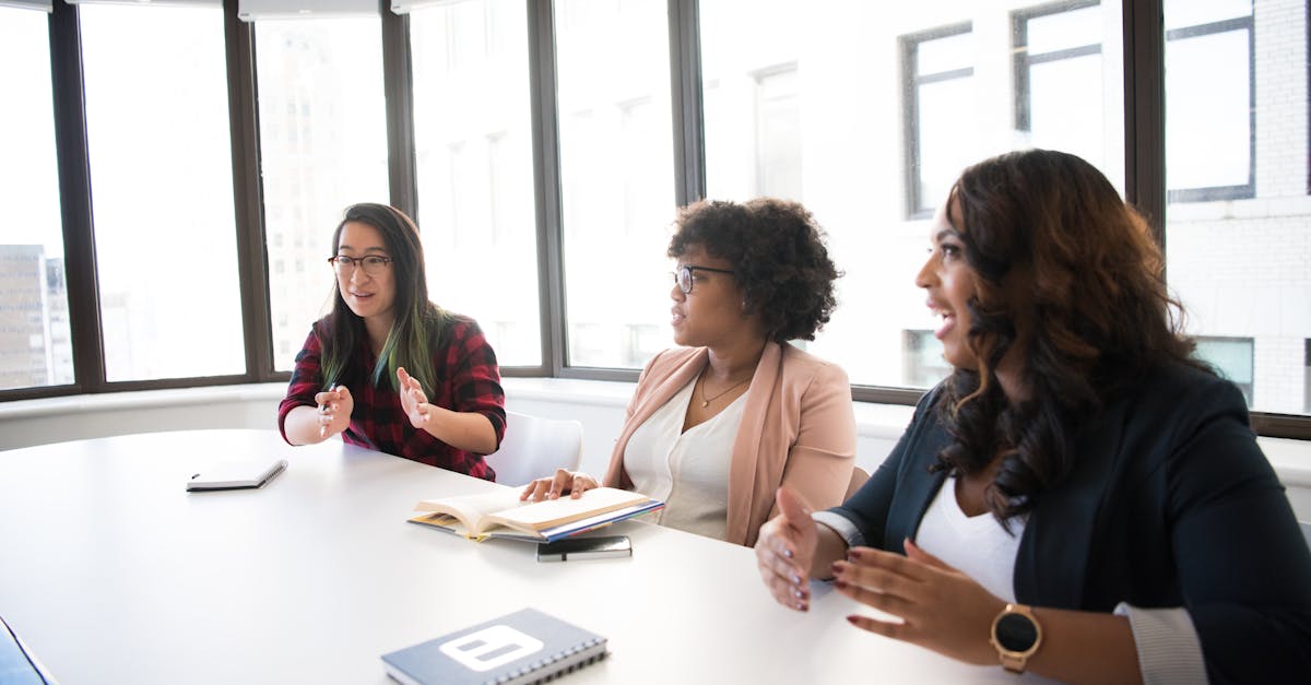 entdecken sie die bedeutung und den einfluss von weiblicher führung in der modernen geschäftswelt. erfahren sie, wie frauen effektive führungspersönlichkeiten werden und nachhaltige veränderungen in organisationen bewirken können.