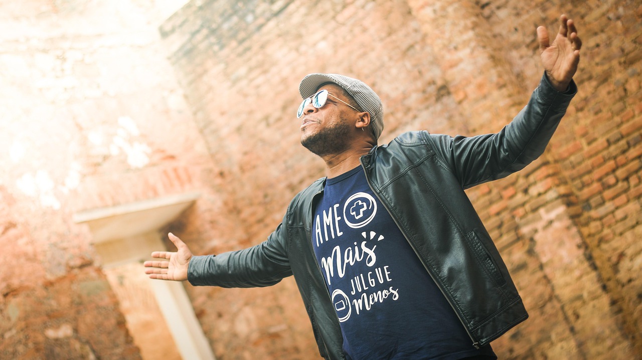 entdecken sie die kraft der dankbarkeit! erfahren sie, wie dankbarkeit ihr leben bereichert, ihr wohlbefinden steigert und positive veränderungen im alltag bewirkt.