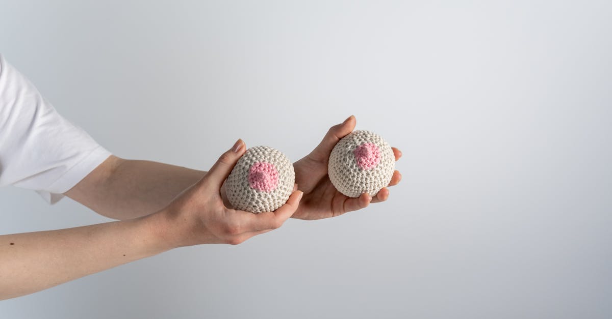 entdecken sie die bedeutung der frauenrechte: geschichte, aktuelle herausforderungen und fortschritte im kampf für gleichberechtigung und gerechtigkeit weltweit. erfahren sie mehr über initiativen und erfolge im einsatz für die rechte von frauen.