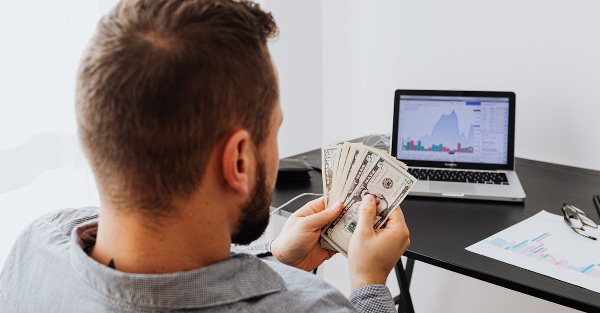 finanzberichte bieten umfassende einblicke in die wirtschaftliche lage eines unternehmens. erfahren sie, wie diese berichte ihnen helfen können, fundierte entscheidungen zu treffen und die finanzielle gesundheit zu analysieren.