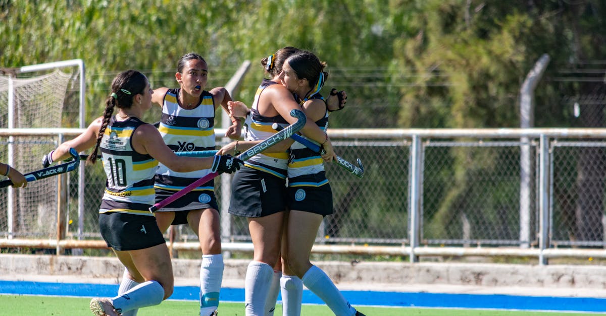 entdecken sie die bedeutung von teamgeist für erfolgreiche zusammenarbeit und motivation im unternehmen. erfahren sie, wie ein starker teamspirit die produktivität und das arbeitsklima nachhaltig verbessert.