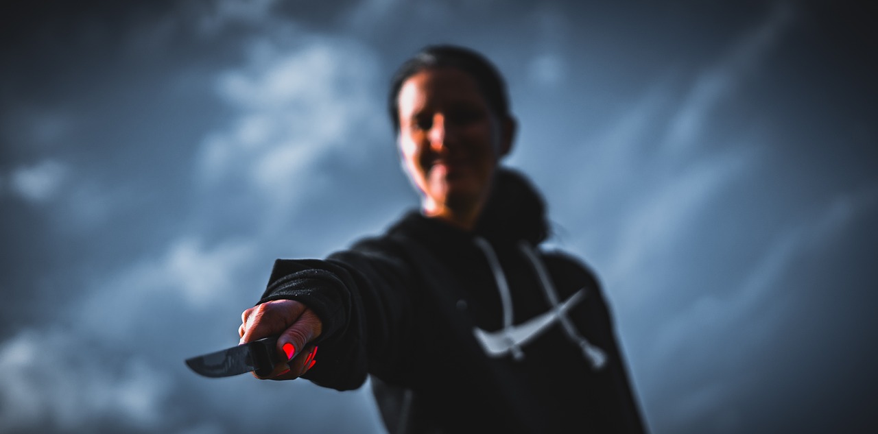 erfahren sie mehr über messerangriffe, ihre ursachen, auswirkungen und präventionsmaßnahmen, um sich und andere besser zu schützen.