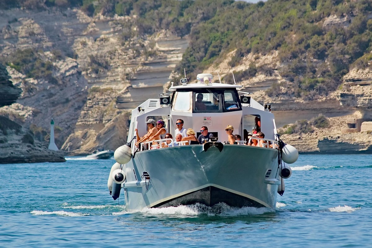 Abenteuer auf hoher See: Mit dem legendären Postschiff unterwegs