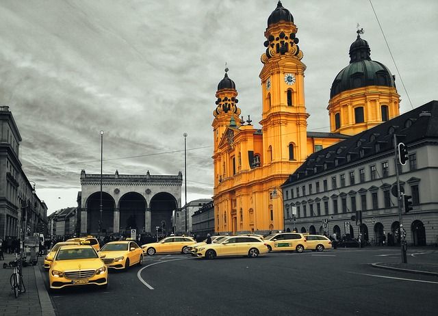 Deutschland-Blog: Linnemann spricht sich für Altersbegrenzung in sozialen Medien aus – CDU-Favorit